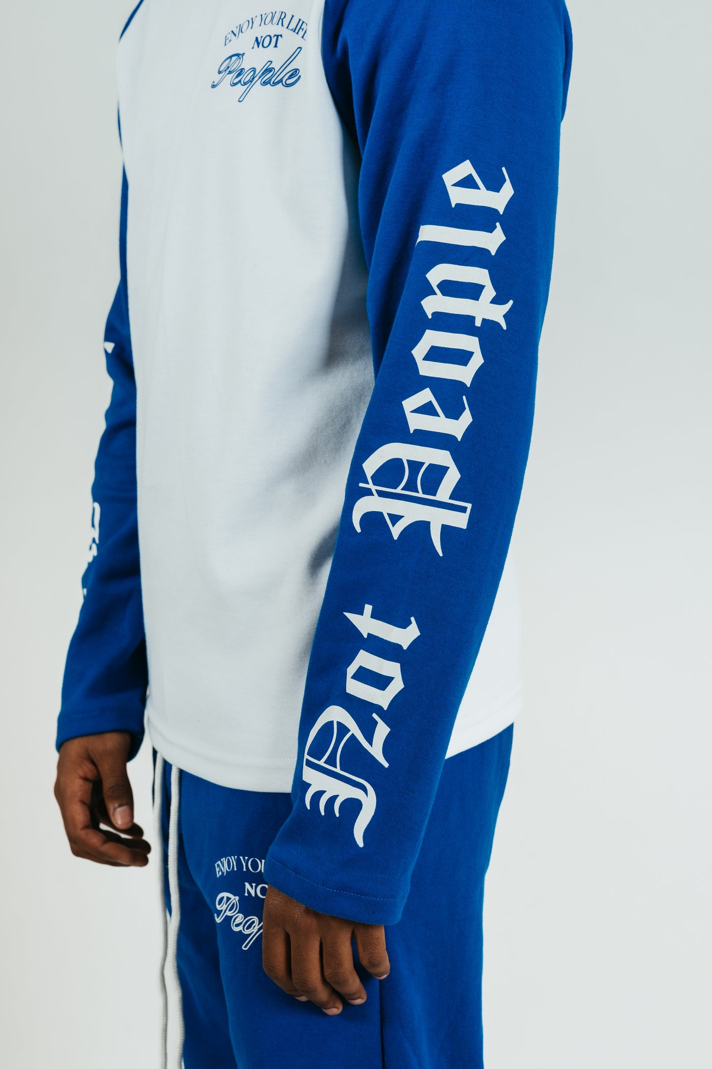 LONG SLEEVE ENJOY BLUE& WHITE