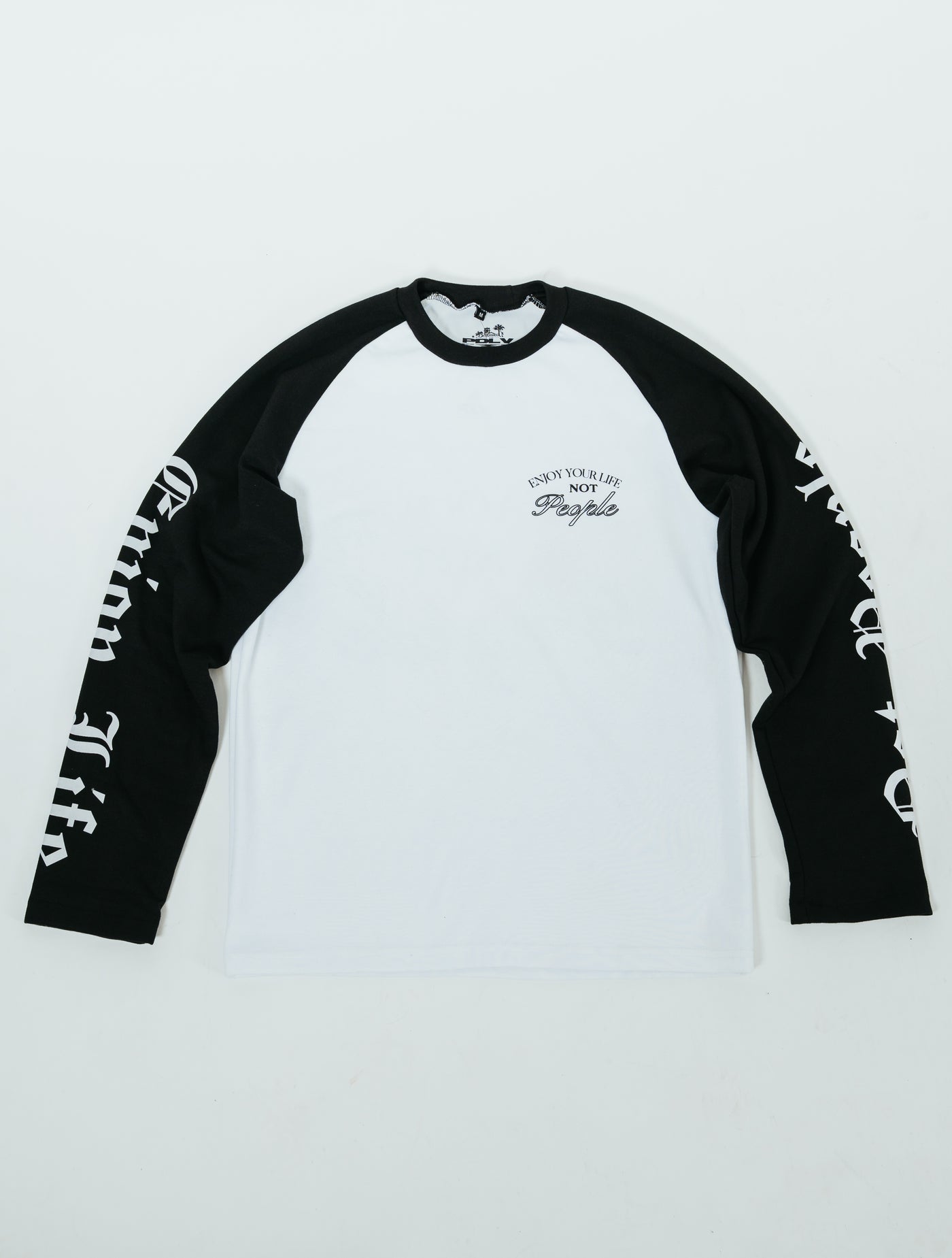 LONG SLEEVE Enjoy black & white